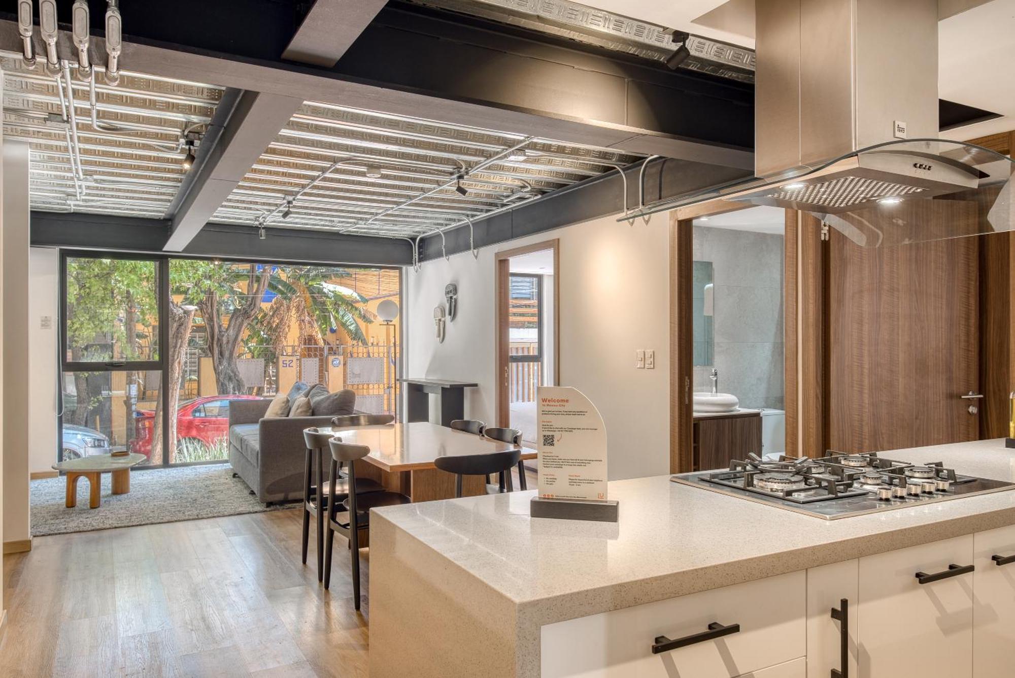 Urban Reforma Mexico City By Lumina Room photo