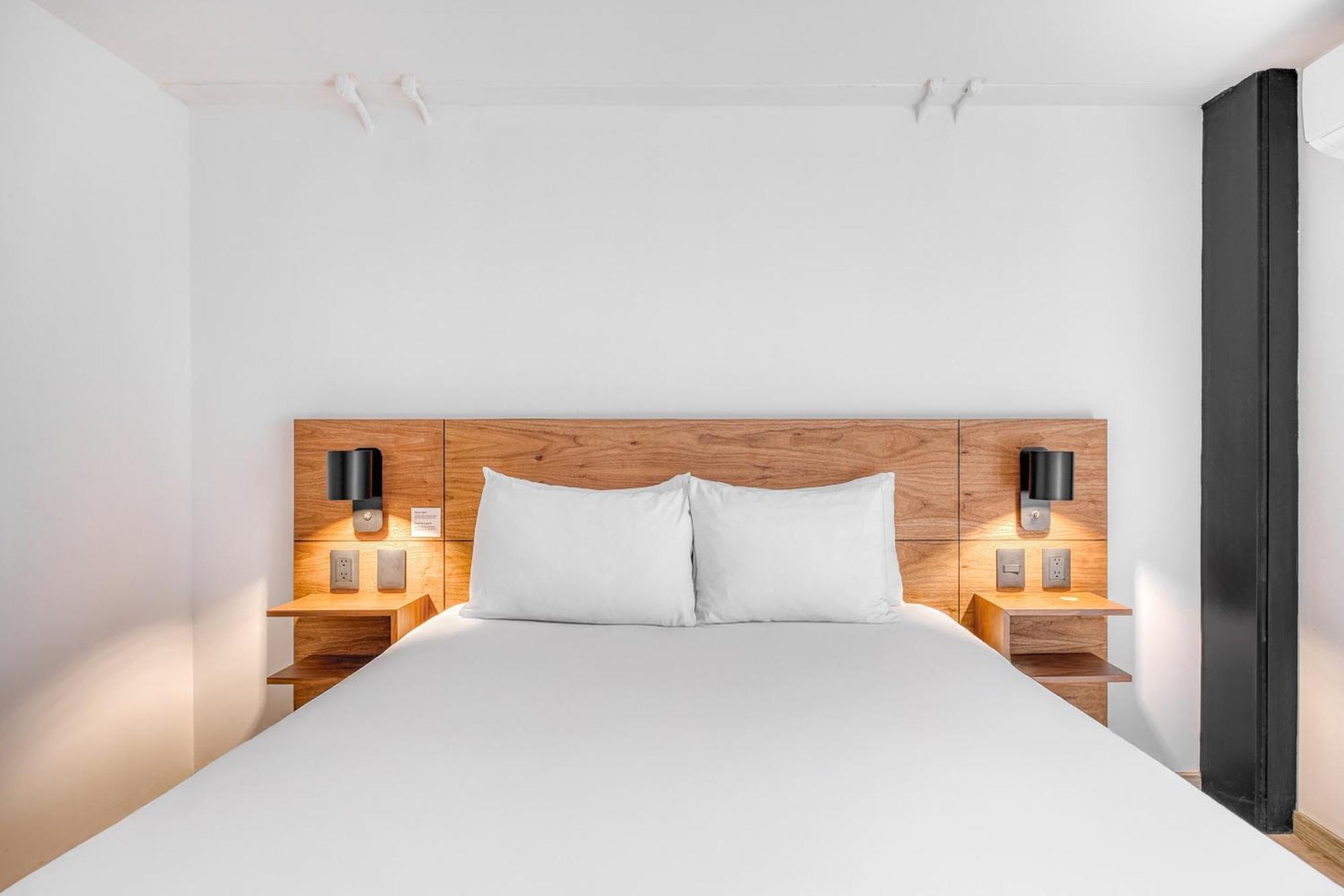 Urban Reforma Mexico City By Lumina Room photo