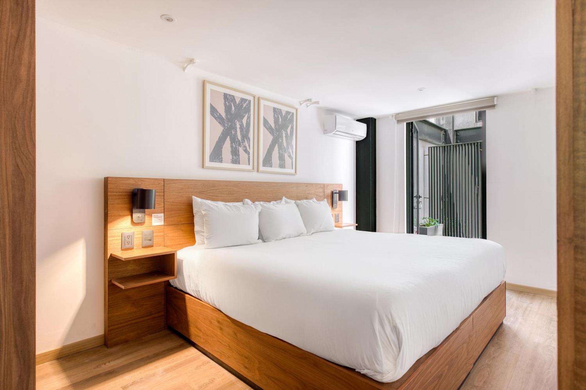 Urban Reforma Mexico City By Lumina Room photo